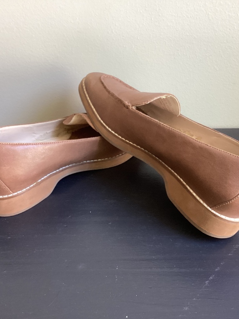 Ladies COLE HAAN GRANDOS TAN LEATHER SLIP ON LOAFERS SIZE 7.5M